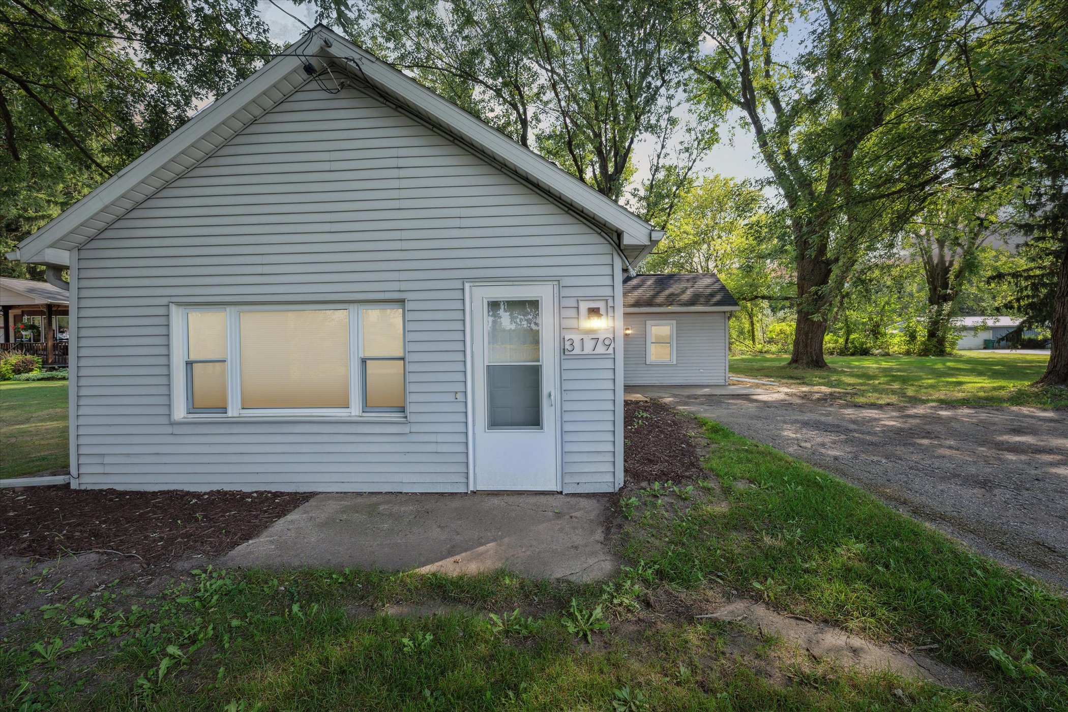 3179 Harper Road
