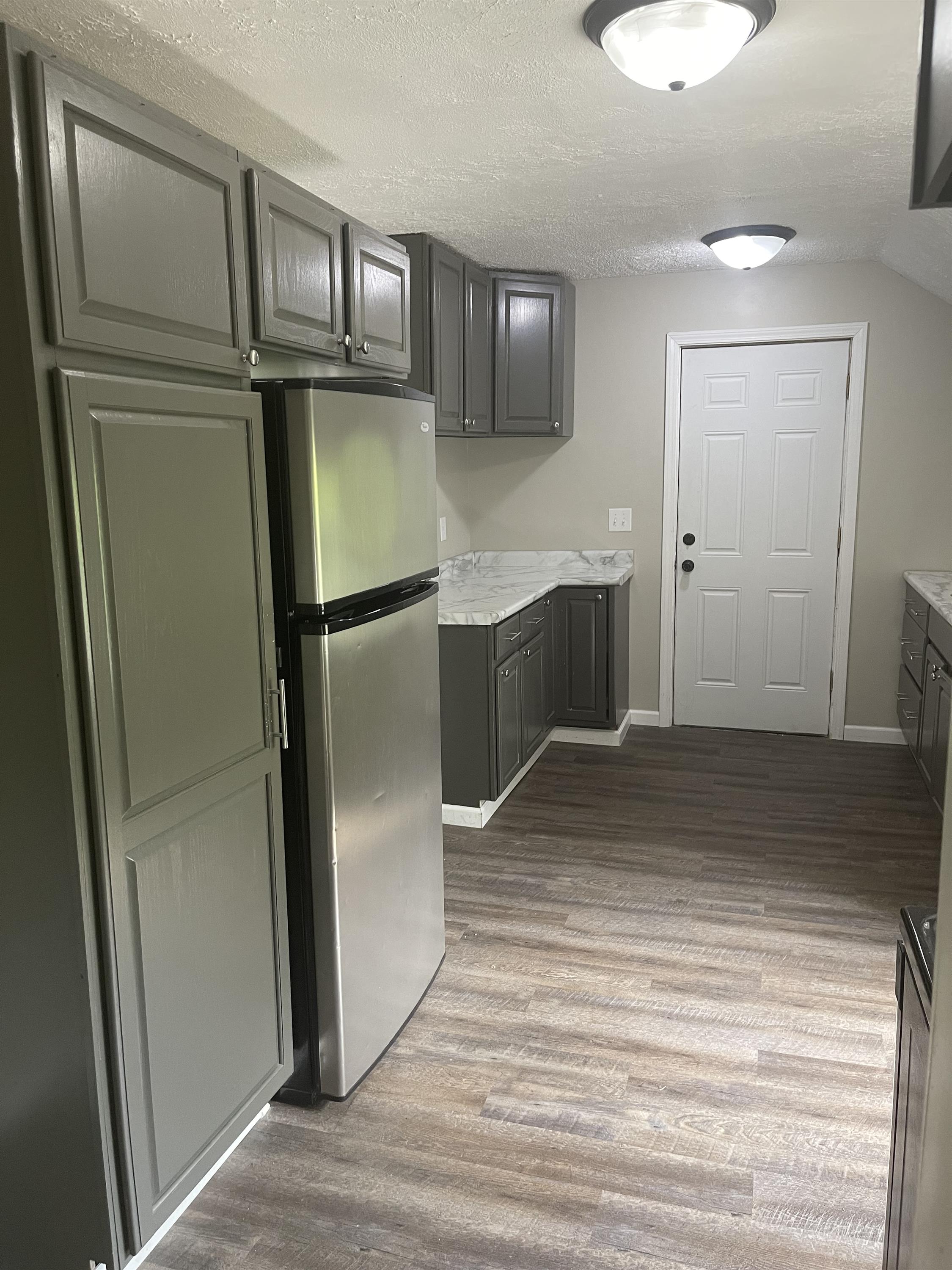 1011 East Hazel Street - 2